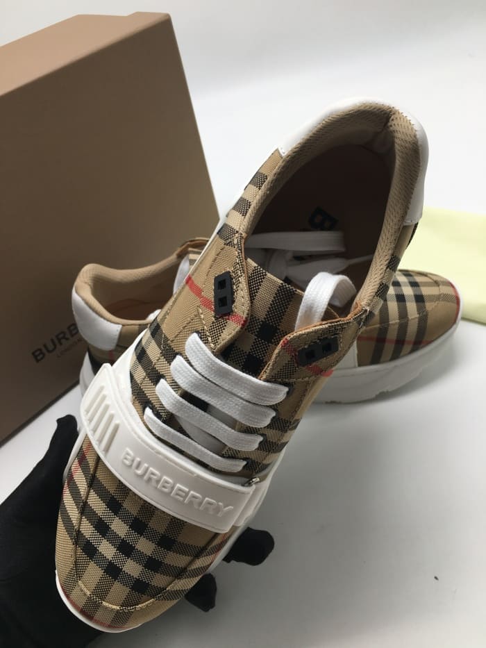 1730712870.6019XykTIwaUMkbatch_KakaoTalk_20241104_182705821_06.jpg